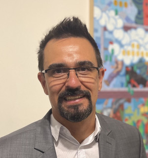 Dan Hernandez headshot